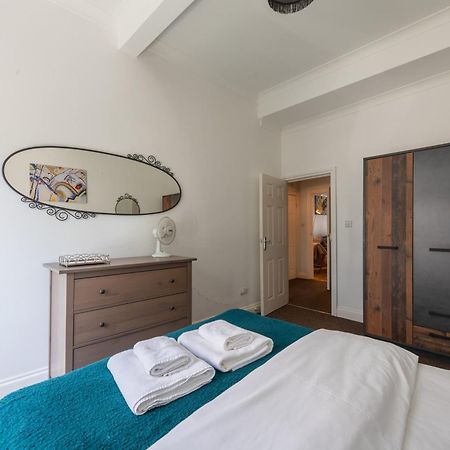 Spacious Comfy 2Br Flat London Kültér fotó